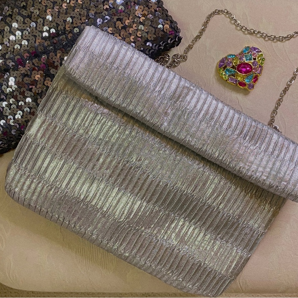 Metallic clutch/crossbody bag